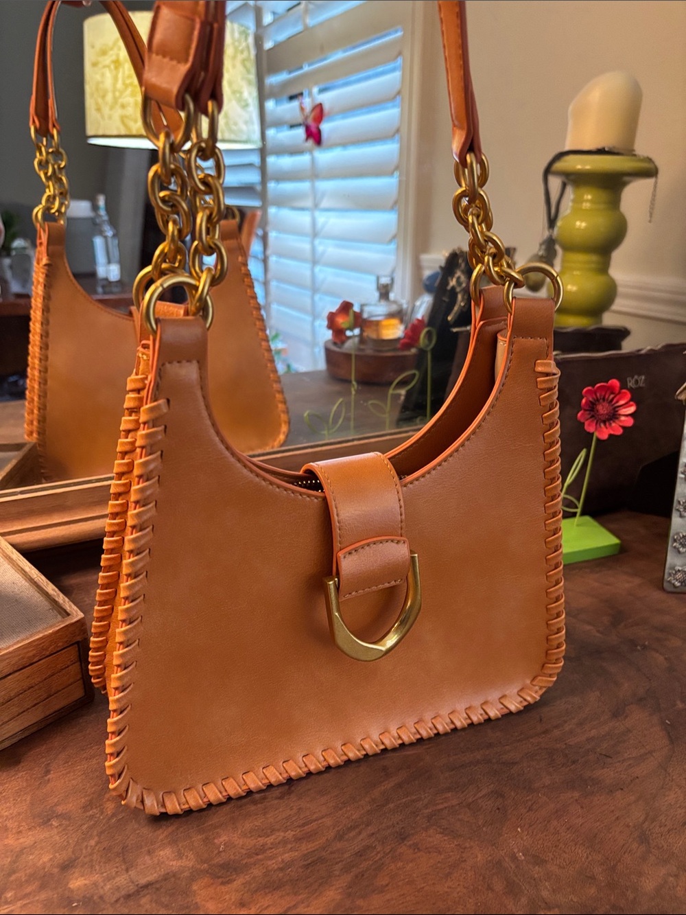 Antik Kraft Tan Leather Shoulder Bag with Gold Chain Accents